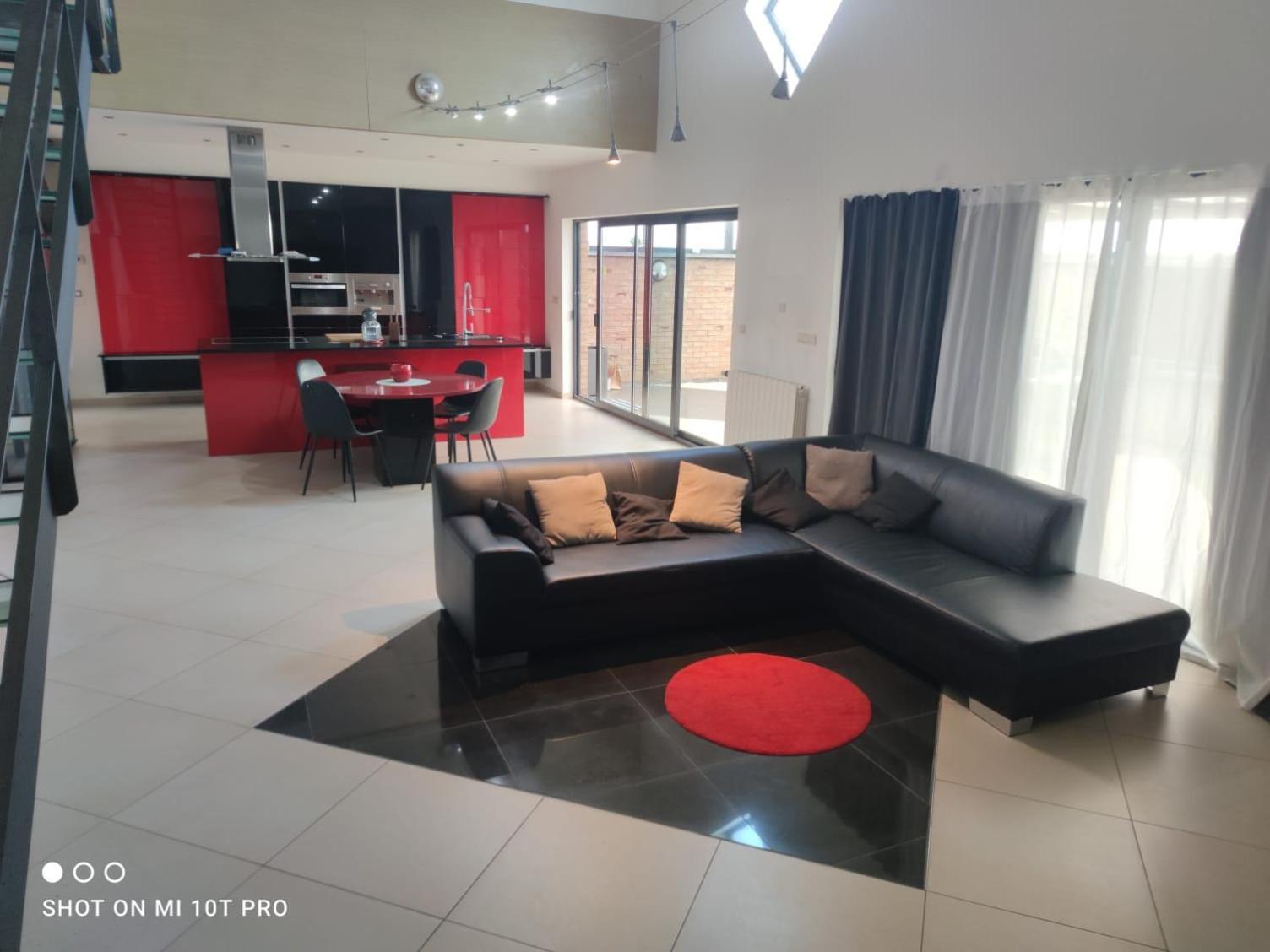 Belle Villa De Luxe Avec 8 Chambres Charleroi Ruang foto