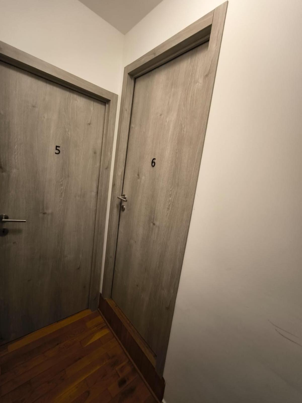 Belle Villa De Luxe Avec 8 Chambres Charleroi Bagian luar foto